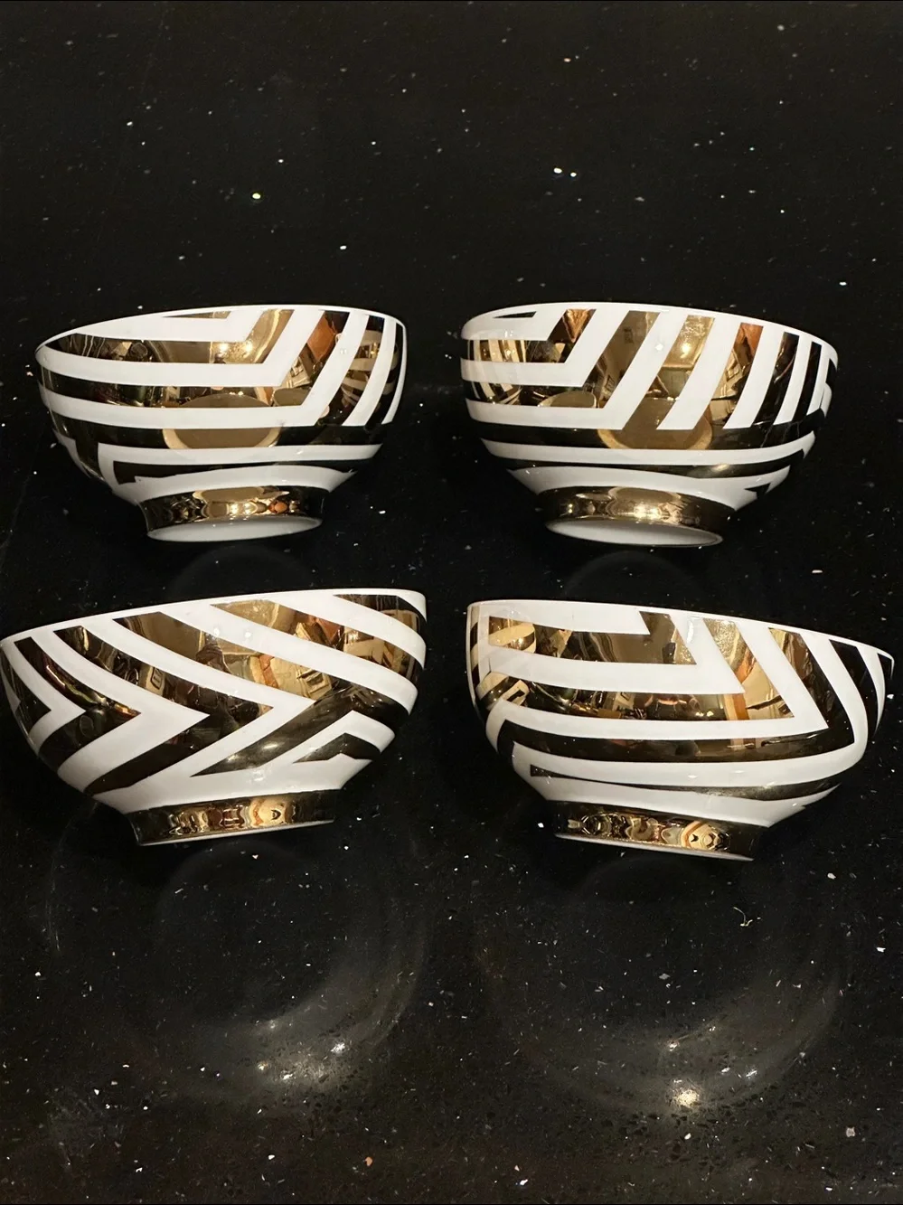 Set of 4 Nicole Miller Home White & Glossy Gold Chevron Striped Porcelain Bowls